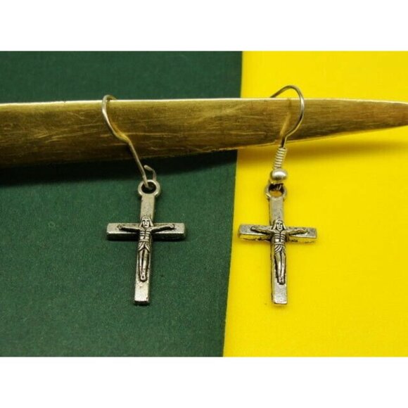 Cross Religious Silver Tone Vertical Drop Dangle Hook Earrings Womans - Picture 5 of 5